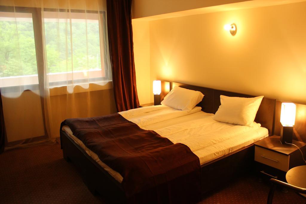 Hotel Domogled Băile Herculane Habitación foto